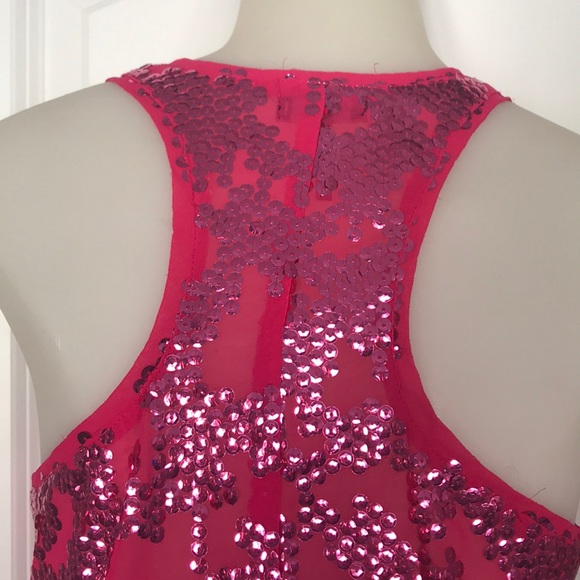 Pink Sequin tank - Picture 5 of 5